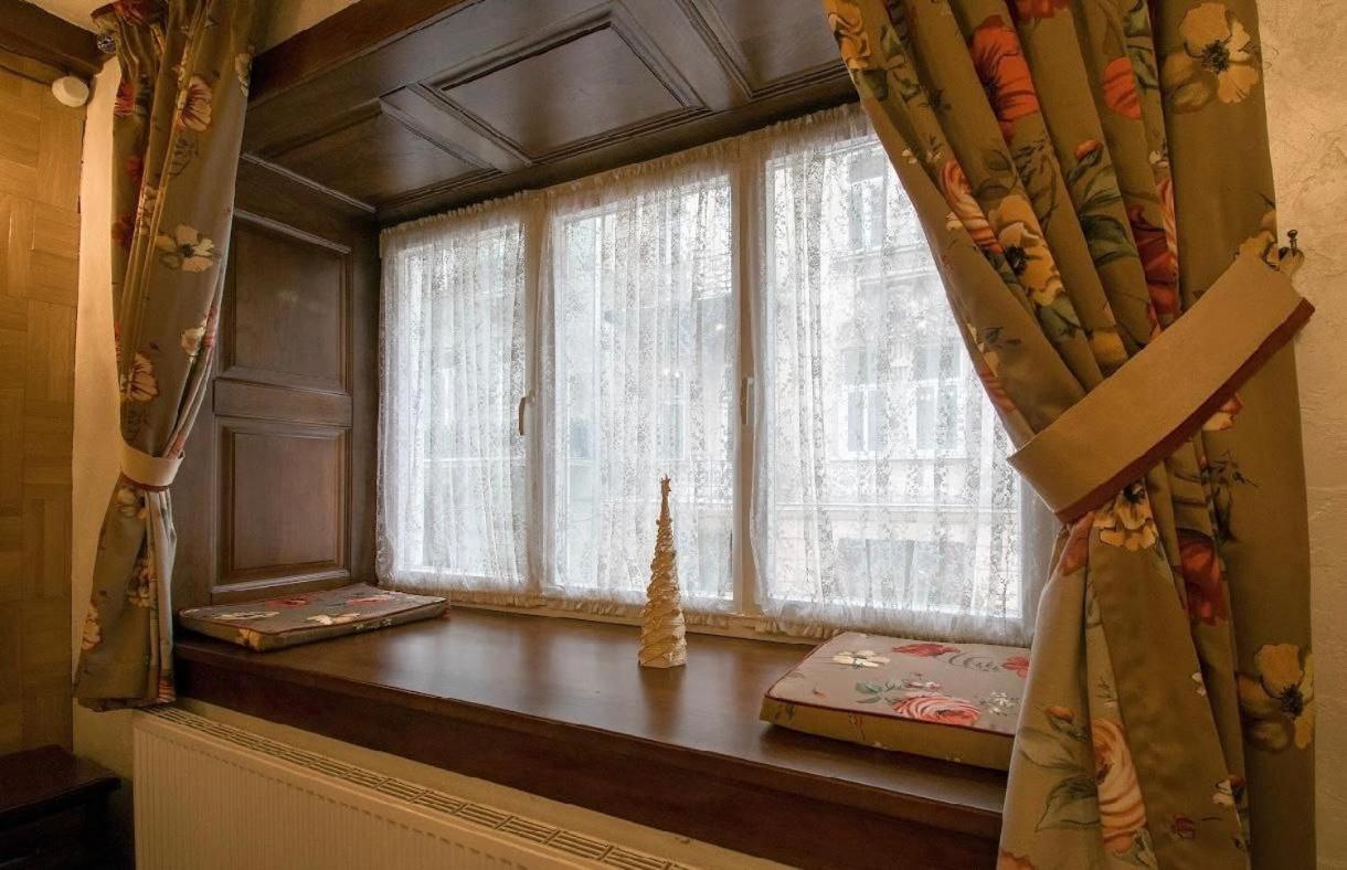 Vidfort Братів Рогатинців Lviv Bagian luar foto
